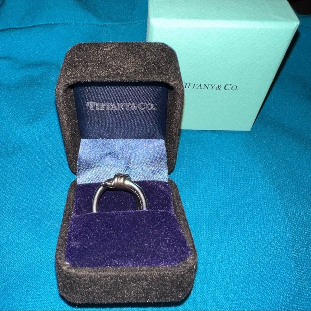 Tiffany & Co. Silver Knot Ring - Elegant Women's Jewelry